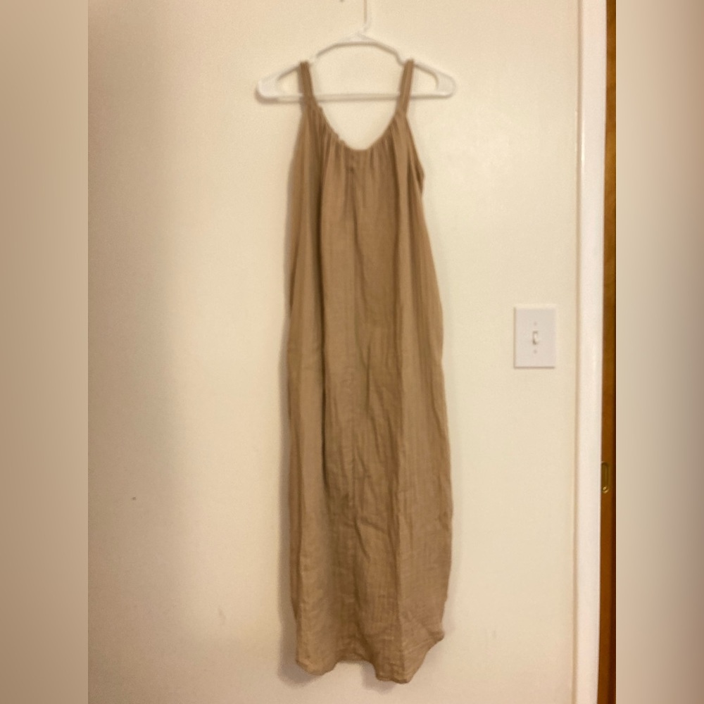 New Old Navy Tie Back Dress